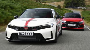 Honda Civic Type R vs Audi RS 3 - front end